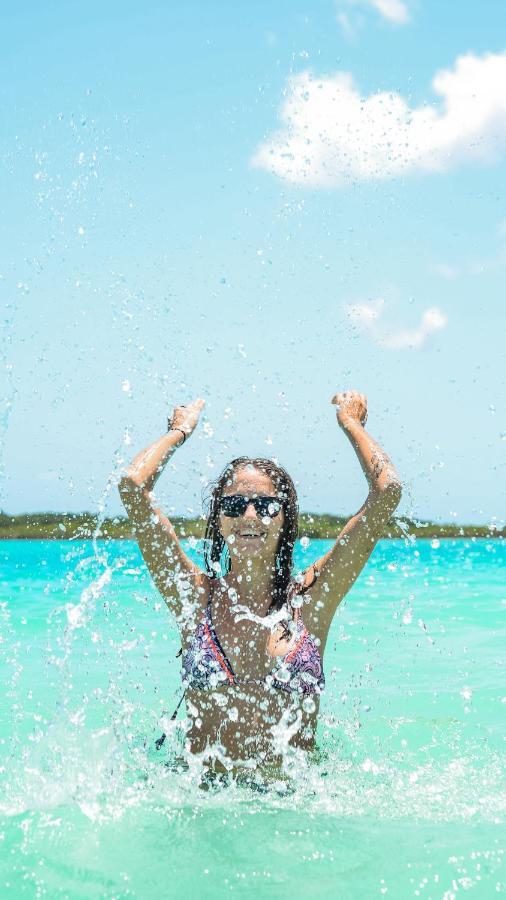 The Yak Lake House - Hostal Bacalar Esterno foto