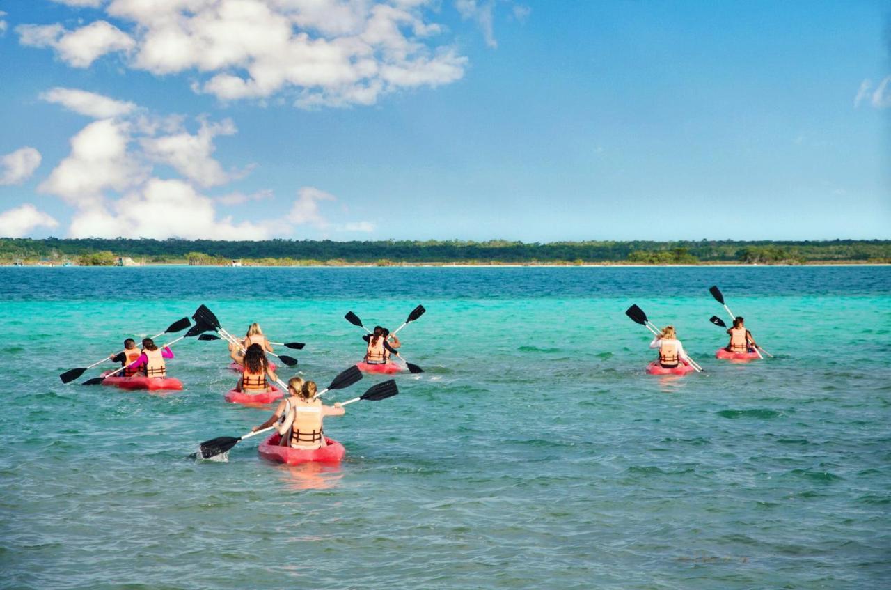 The Yak Lake House - Hostal Bacalar Esterno foto