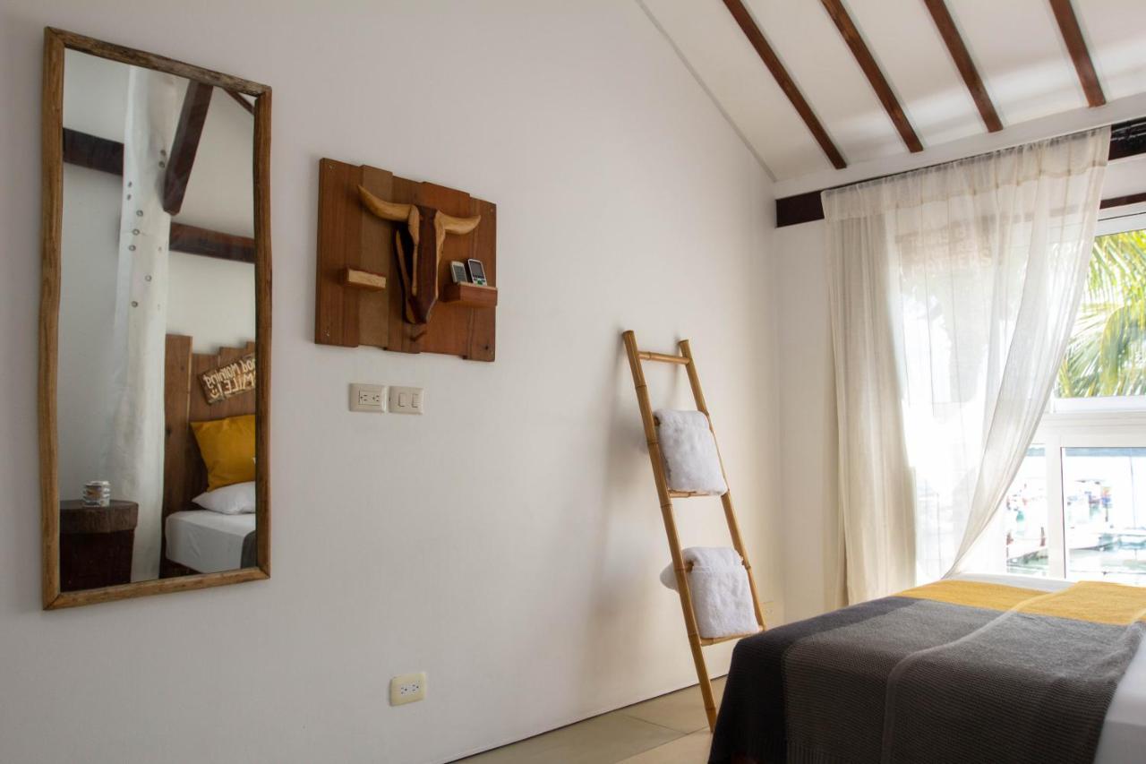 The Yak Lake House - Hostal Bacalar Esterno foto