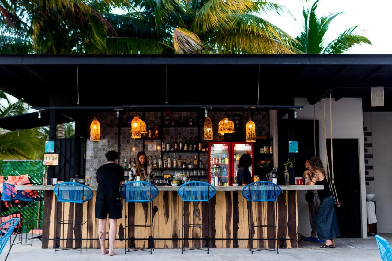 The Yak Lake House - Hostal Bacalar Esterno foto