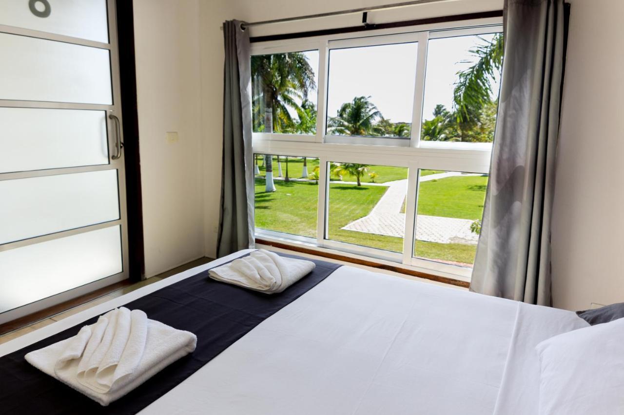 The Yak Lake House - Hostal Bacalar Esterno foto
