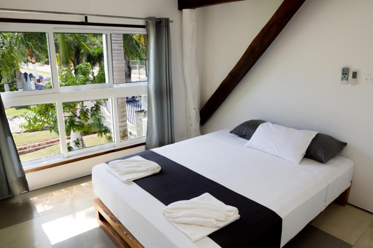The Yak Lake House - Hostal Bacalar Esterno foto